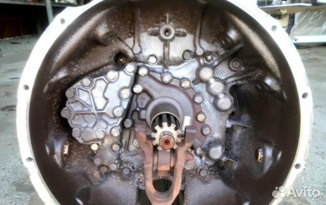 Коробка передач зф zf 16 Рено Магнум DXI №01323794 Коробка передач зф zf 16 Рено Магнум DXI №01323794