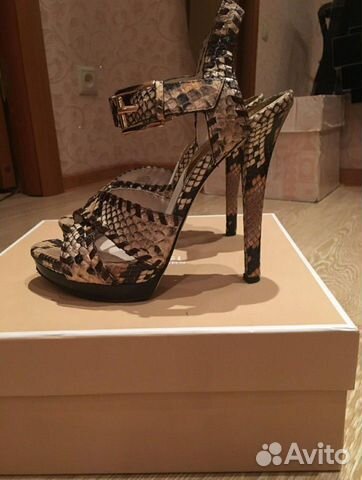Босоножки Новые michael kors кожа Босоножки Новые michael kors кожа