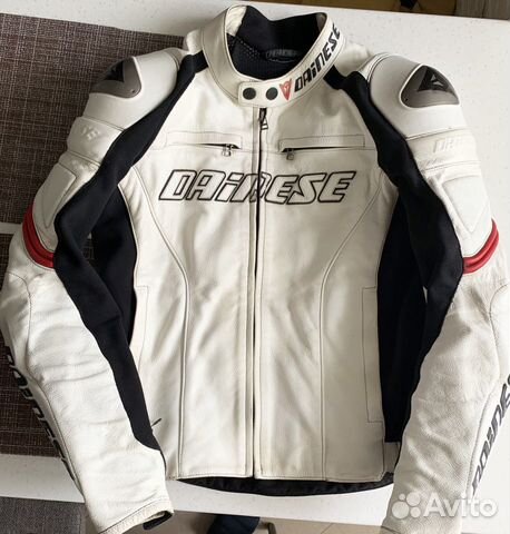 Раздельный мотокомбинезон Dainese 48 50 Раздельный мотокомбинезон Dainese 48 50