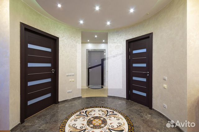 2-к квартира, 63.4 м², 27/32 эт.