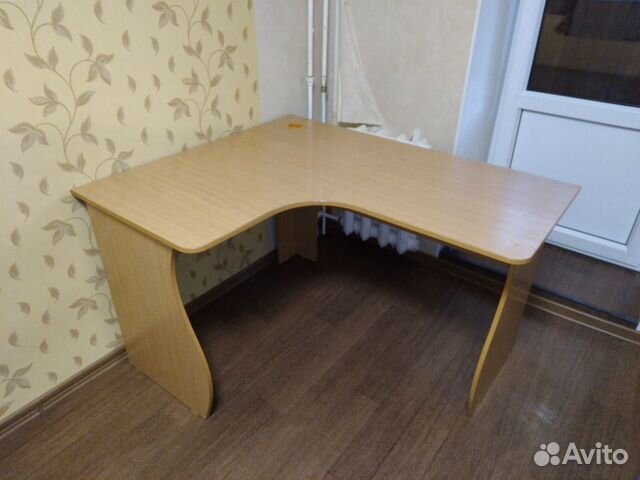 Стол компьютерный угловой Стол компьютерный угловой