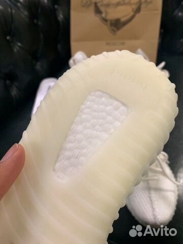 Кроссовки Yeezy 350 v 2 white белые