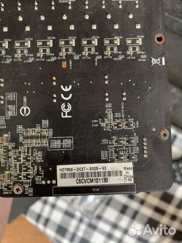 Видеокарта Radeon 7950 Видеокарта Radeon 7950