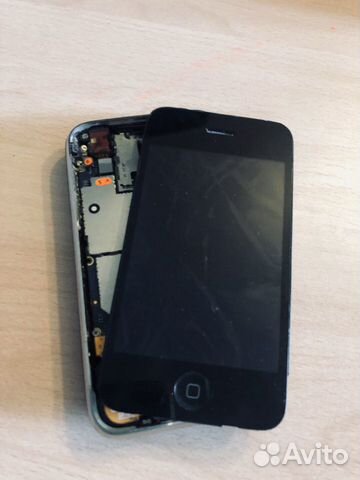 Телефон iPhone 3GS Телефон iPhone 3GS