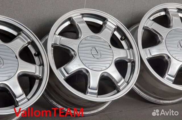 Лот UP624637-1 Оригинальные 16-е диски lexus Лот UP624637-1 Оригинальные 16-е диски lexus