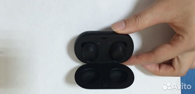 Наушники Samsung Gear IconX 4D29 Наушники Samsung Gear IconX 4D29