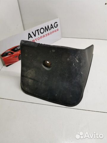 Брызговик задний правый Toyota Corolla E15