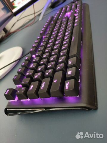 Игровая клавиатура SteelSeries Apex M750
