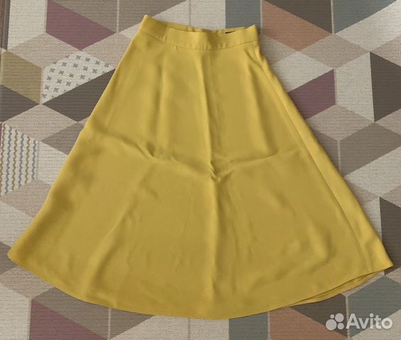 Юбка желтая на молнии