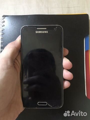 Телефон Samsung Телефон Samsung