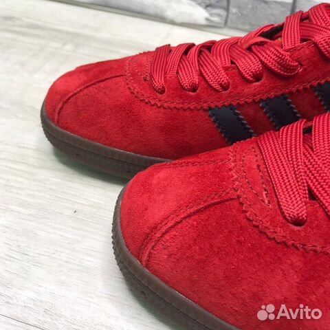 Кроссовки Adidas Кроссовки Adidas
