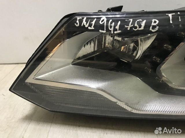 Фара левая ксенон Volkswagen Tiguan 1 oem 5n194175