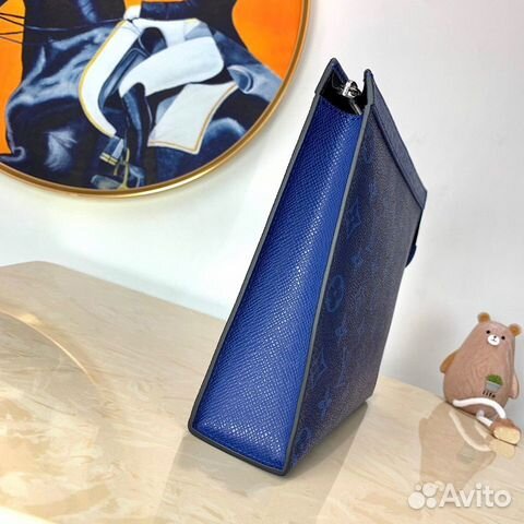 Клатч Louis Vuitton Pochette Voyage M30423 синий Клатч Louis Vuitton Pochette Voyage M30423 синий