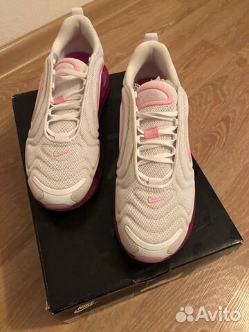 Nike W Air Max 720 Nike W Air Max 720