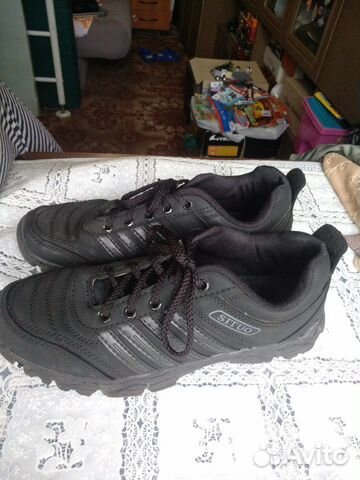 Кроссовки Кроссовки