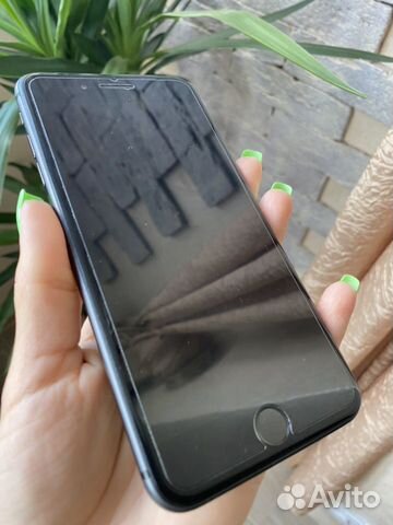 iPhone 8 Plus
