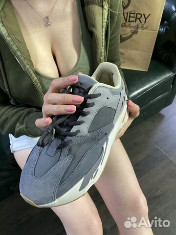 Кроссовки Yeezy Boost 700 Magnet Кроссовки Yeezy Boost 700 Magnet