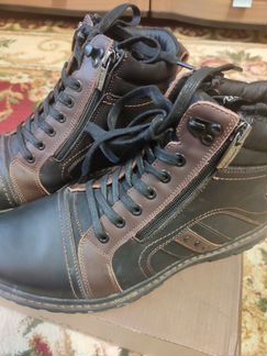 Зимние ботинки