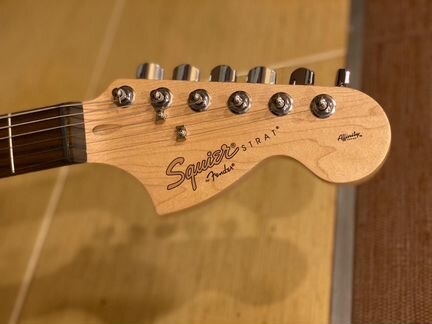 Электрогитара squier affinity stratocaster hss