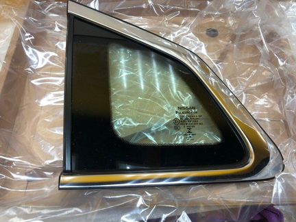 Форточка задняя левая Nissan Qashqai J11 2013-2020