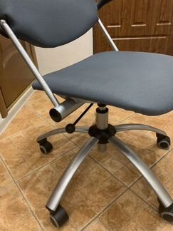 Компьютерное кресло