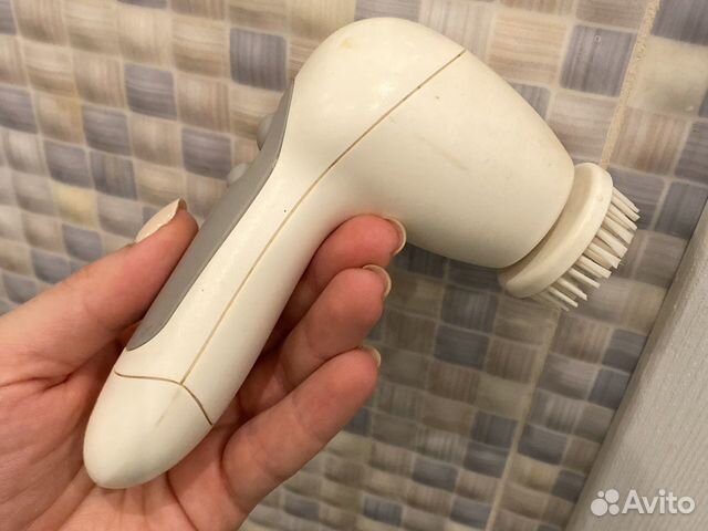 Щетка для лица braun