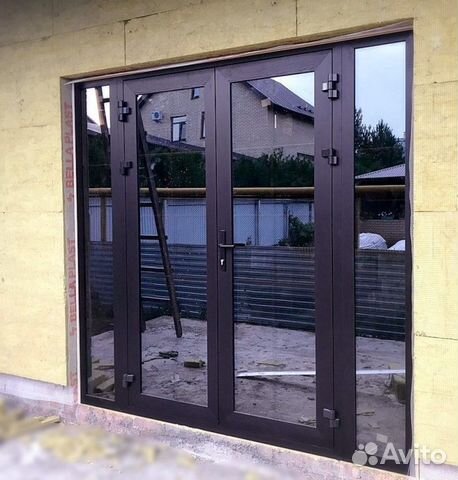 Алюминиевая входная дверь