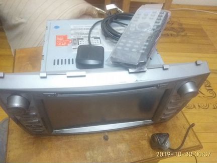 Головное устройство для Камри