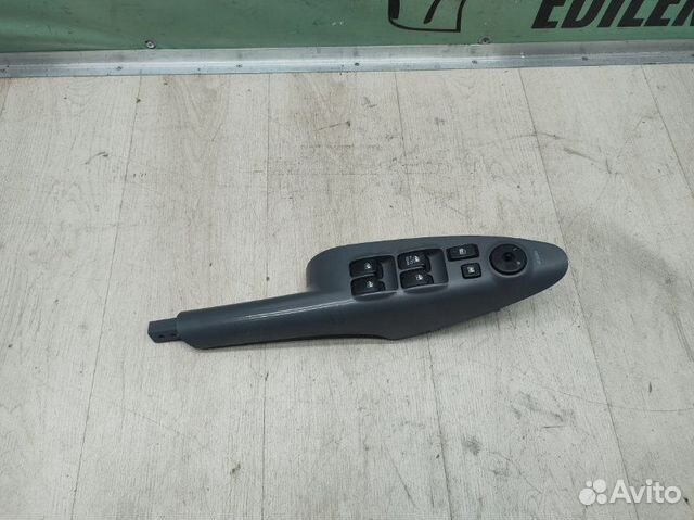 Блок управления стеклами Hyundai Tucson 2004-2010