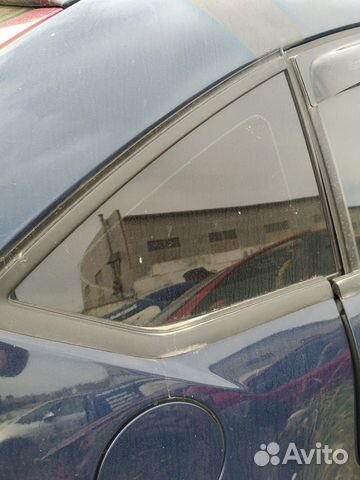 Задняя правая форточка ситроен С4