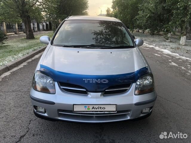 Nissan Tino 2.0 CVT, 2000, 240 000 км