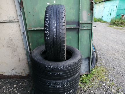 Michelin Latitude Tour 225/65 R17 102T