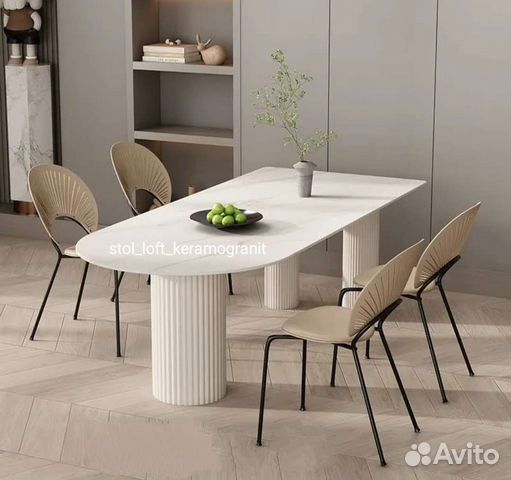 Стол из керамогранита