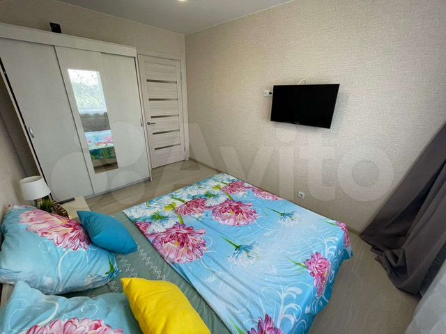 2-к. квартира, 55 м², 8/10 эт.