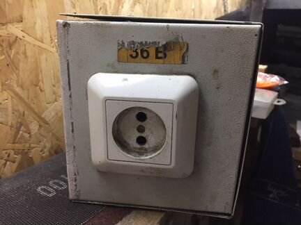 Трансформатор с 220v на 36w