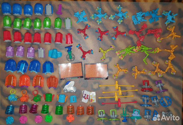 Киндер сюрприз мячи вертушки детали