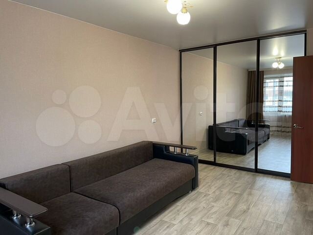 2-к. квартира, 50 м², 4/5 эт.