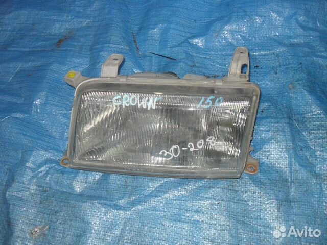 Фара Toyota Crown 150 1997г