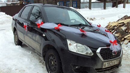 Лента на капот машины на свадьбу