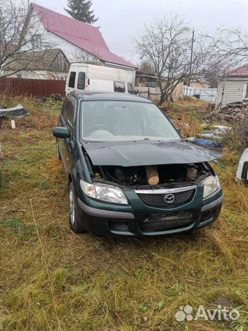 Mazda Premacy 2000 год 1.8 в разбор