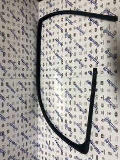 Уплотнитель двери Opel Astra H/Family (2004-2015)