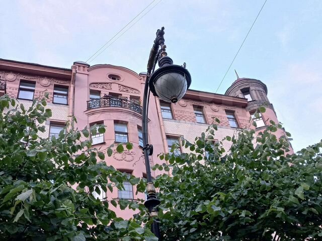 Комната 28 м² в 5-к., 6/7 эт.