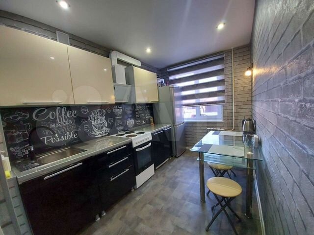 2-к. квартира, 44 м², 1/9 эт.