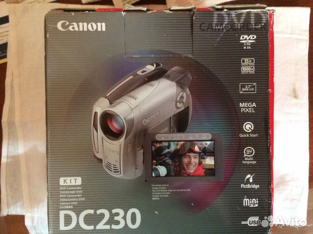 Продаю Видеокамеру новую