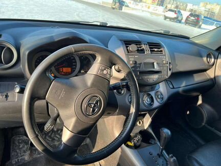 Toyota RAV4 2.4 AT, 2007, 241 838 км