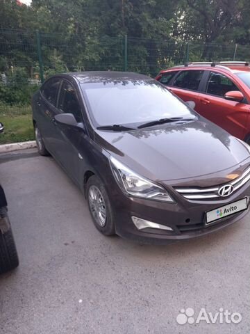 Hyundai Solaris 1.4 МТ, 2015, битый, 280 000 км