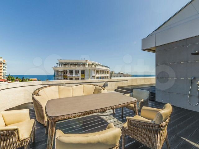 4-к. квартира, 280 м², 9/10 эт.