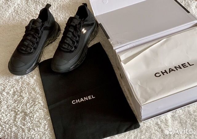 Женские кроссовки chanel