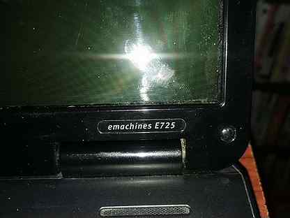Emachines e725