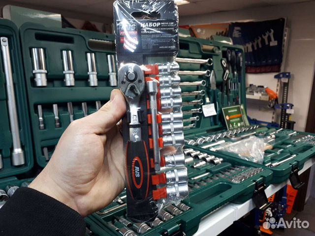 Набор головок с трещоткой 1/4 AVS